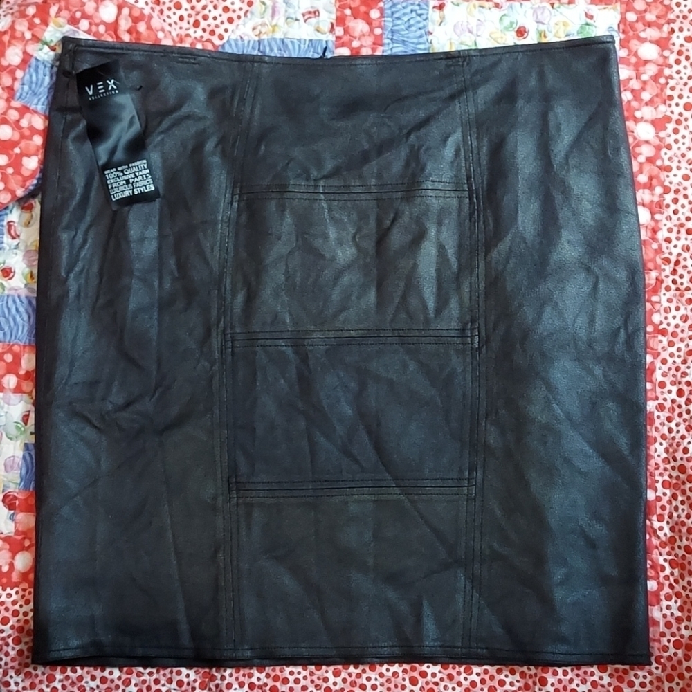 Vex Collection Black Skirt Size 48